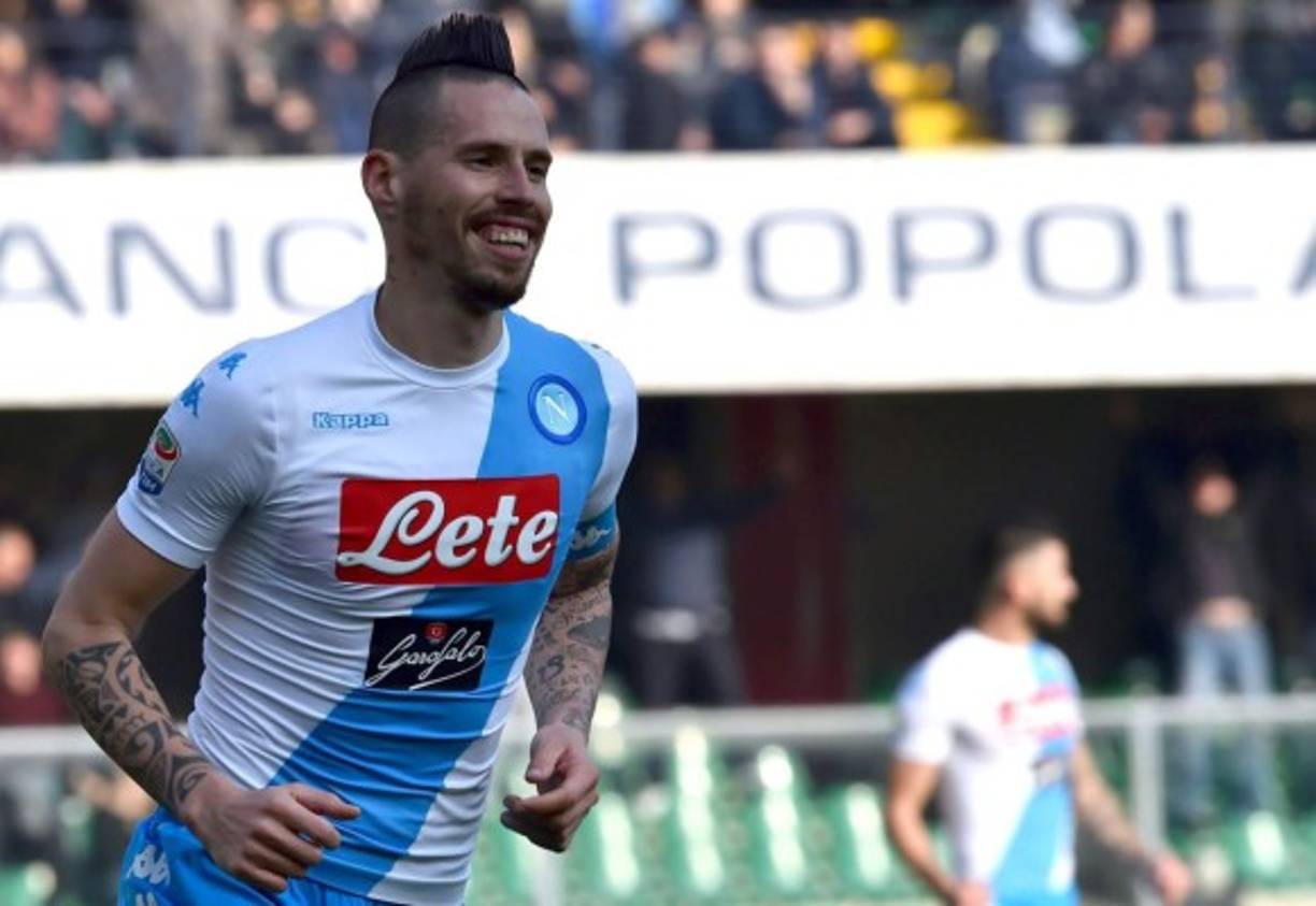 La Gazzetta dello Sport informa de que Marek Hamsik le habría pedido al Nápoles que le dejen salir este verano. El centrocampista eslovaco está tasado por el club en unos 30 millones y ya se habla de una oferta de la Liga China, concretamente del Shandong Luneng. Foto AFP