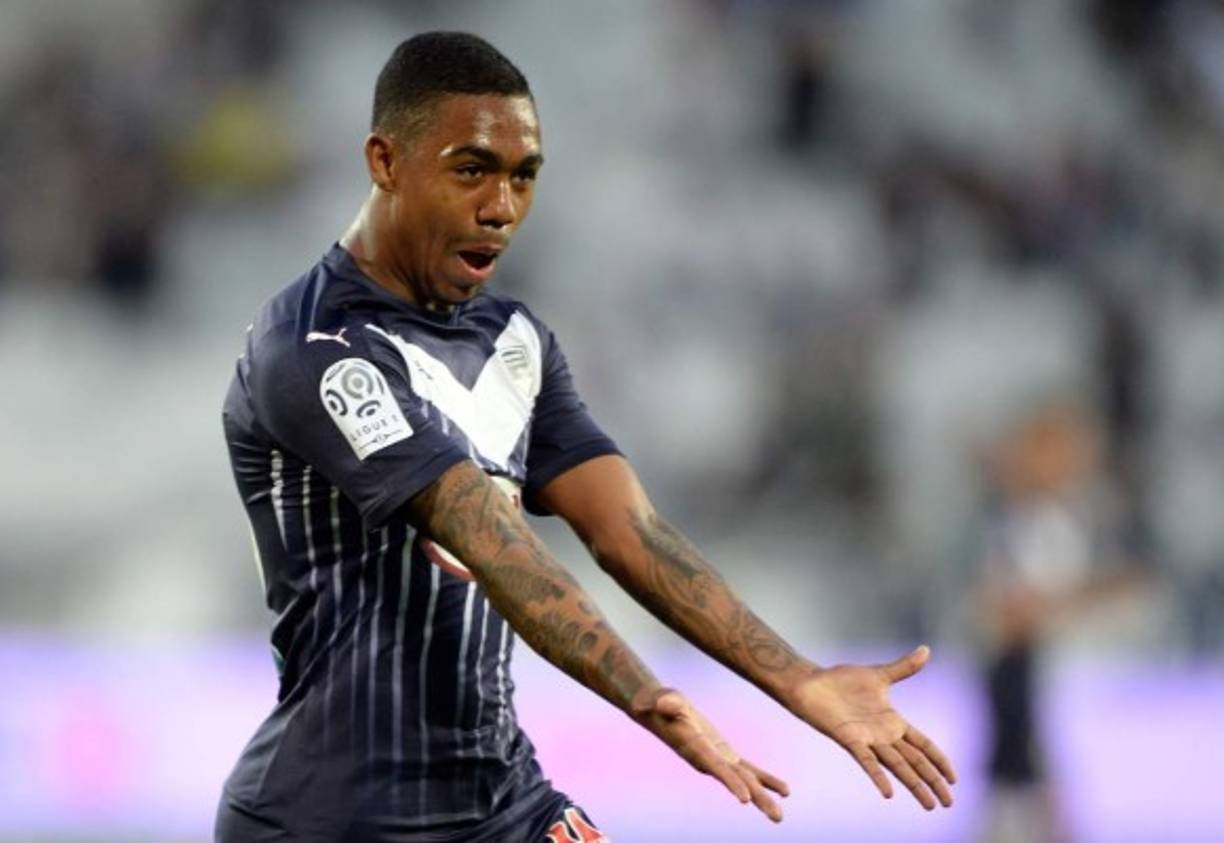 El Times publica que el Manchester United podría fichar en este mercado de enero a Malcom, delantero brasileño de 20 años del Bordeaux francés, en una operación que le costaría unos 16 millones de euros.