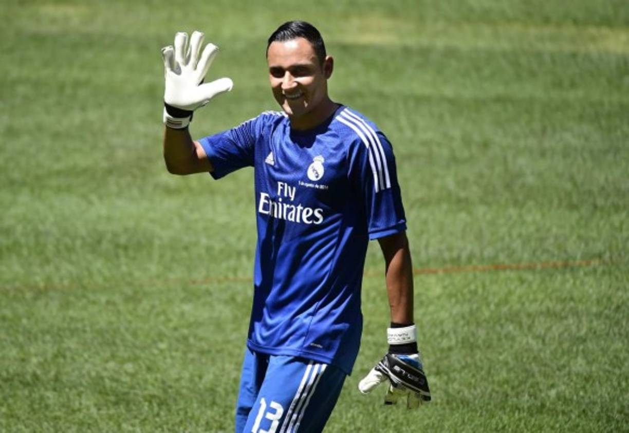 Que un costarricense (Keylor Navas) jugaría en el Real Madrid.