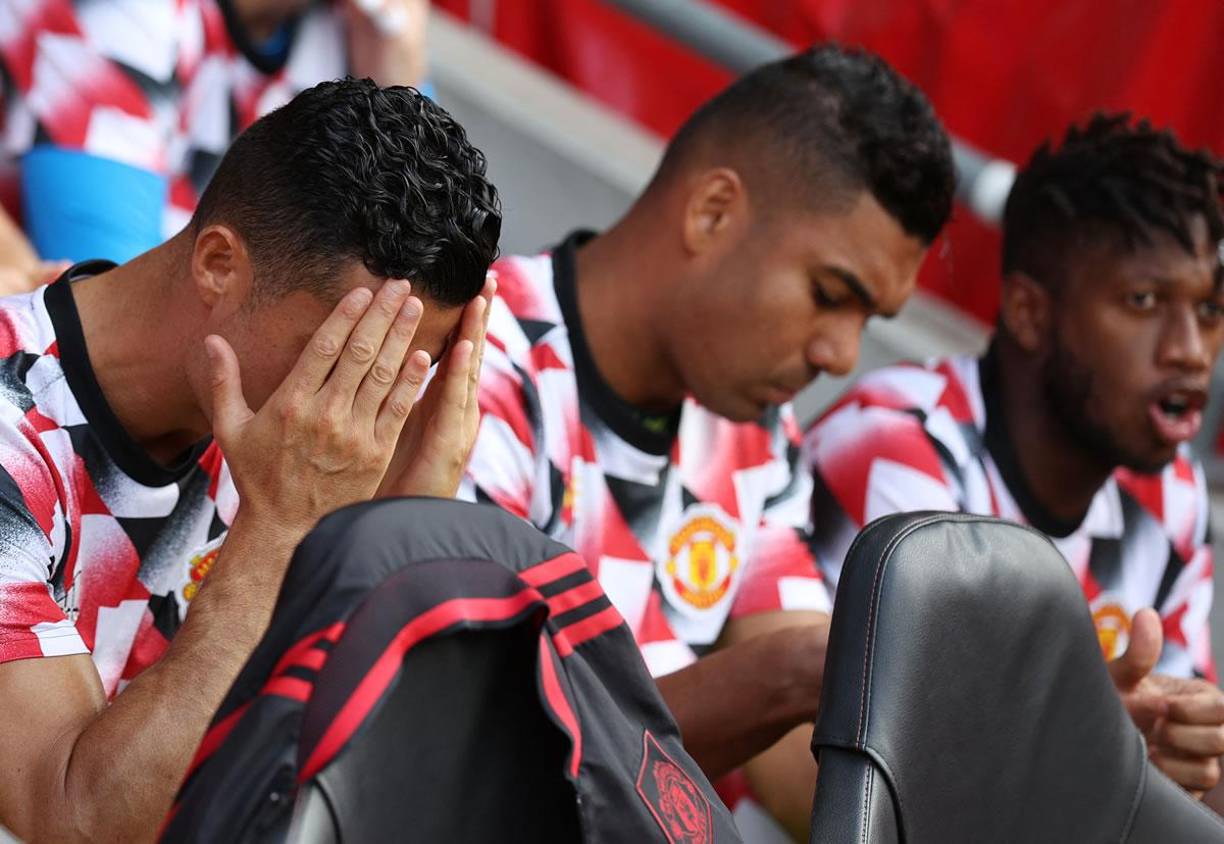 Cristiano Ronaldo no la pasa bien en el banquillo y tendrá seguramente más dificultad de hacerse un hueco en el once titular.