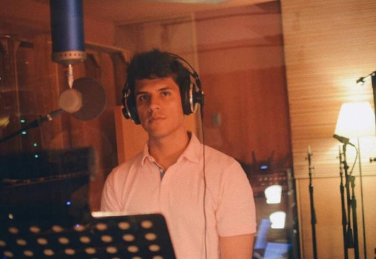 De momento, Luis Alberto se mantiene concentrado en su trabajo y espera seguir al pie de la letra los consejos que le dio su padre para triunfar.