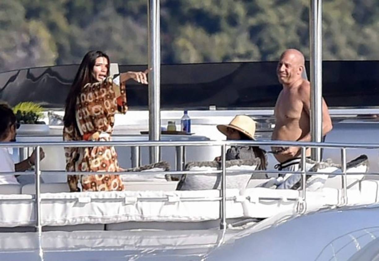 Vin Diese decidió darse una escapada a Italia junto con su familia, donde fue captado por el lente de paparazzi.