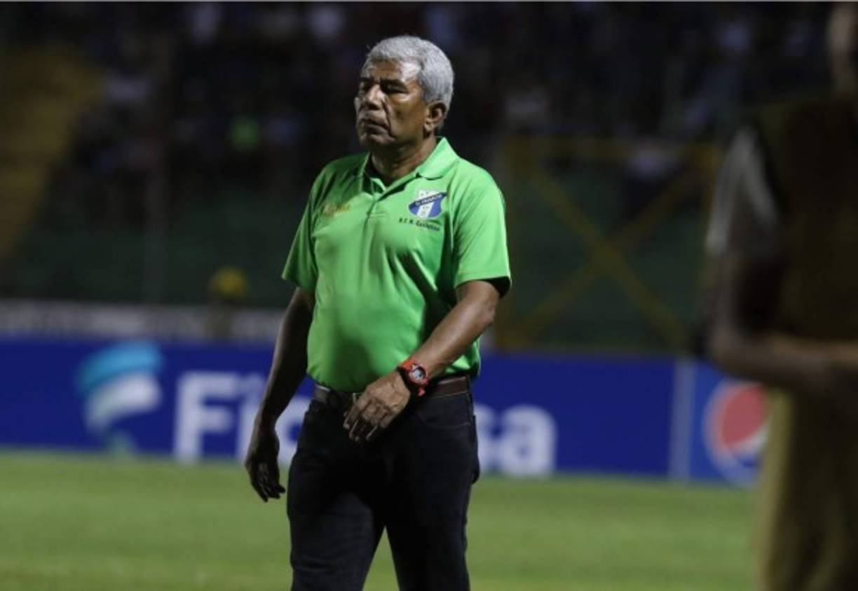 Héctor Castellón, DT del Honduras Progreso.