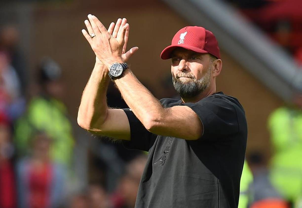 Klopp sobre los fichajes en Arabia Saudita: “Las autoridades deberían dejar claro que si quieres ser parte del sistema debes hacer negocios al mismo tiempo que todos los demás”.