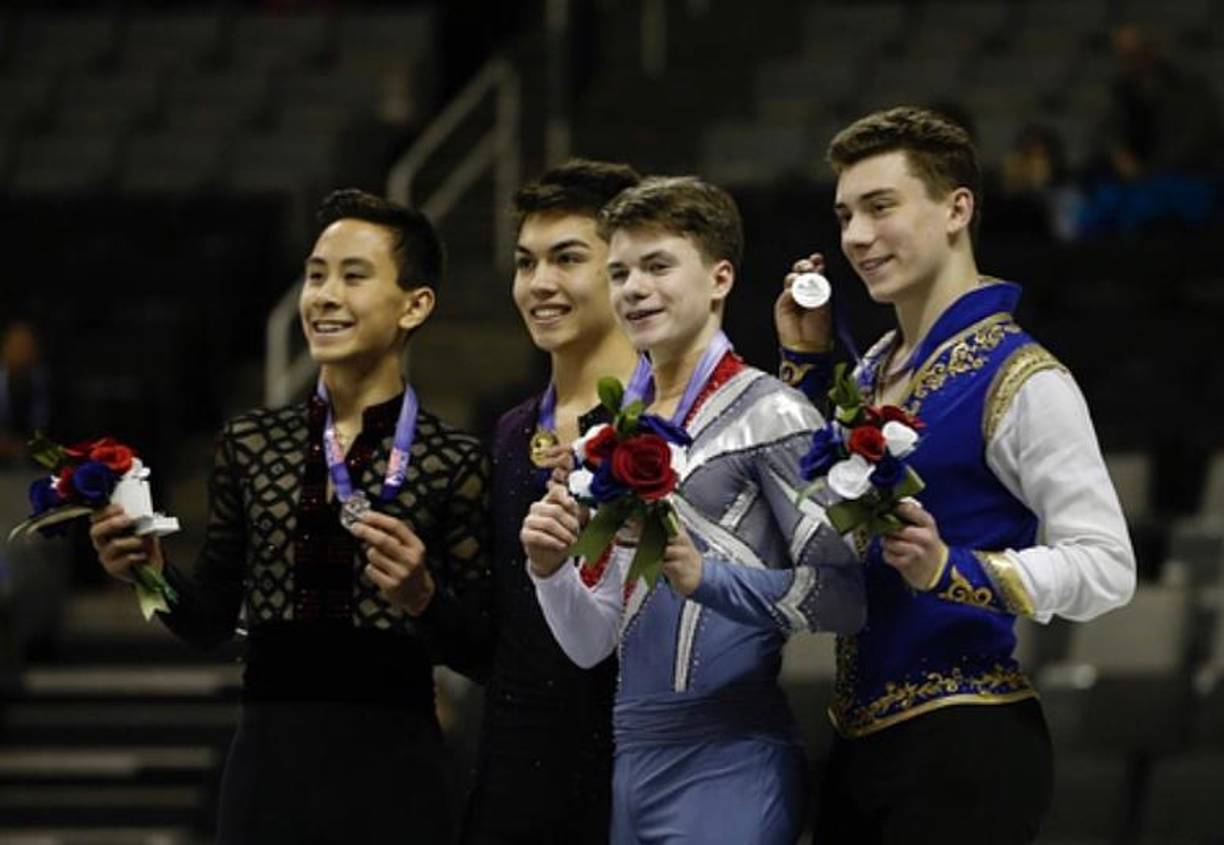 El medio de noticias ruso Mash publicó una lista de 13 patinadores, muchos de ellos hijos de emigrados rusos a Estados Unidos, que se creía que estaban en el avión.