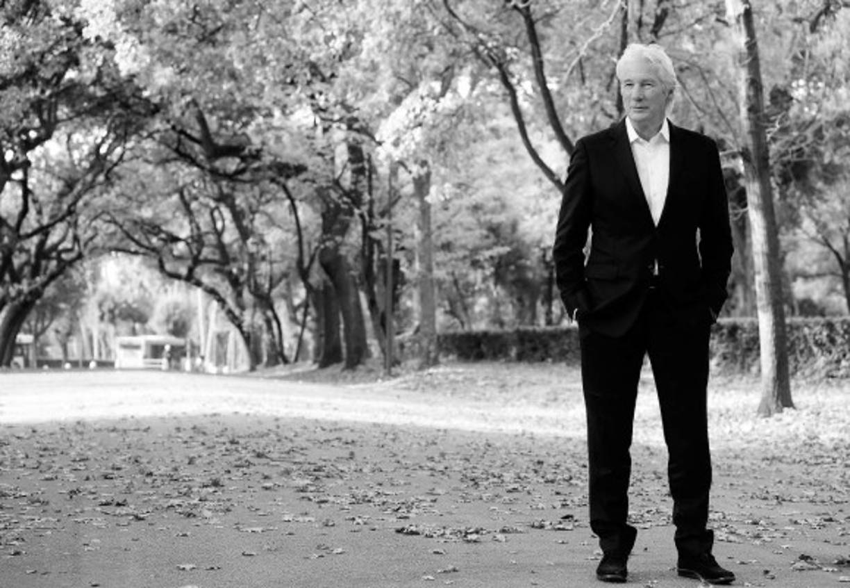 Gere se recuerda a sí mismo como un niño 'soñador' y a menudo aislado en su propio mundo. 'Probablemente mis padres se preguntaban '¿qué le pasa a este chaval?', creo que no me pillaban el punto'.