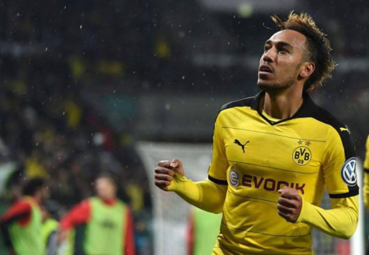 29. Pierre-Emerick Aubameyang<br/><br/>El gabonés del Borussia Dortmund Pierre-Emerick Aubameyang salió en la quinta tanda de nominados a llevarse el Balón de Oro 2017.