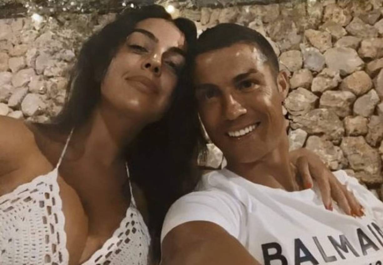 Cristiano Ronaldo y Georgina Rodríguez no dejan de proclamar su amor a los cuatro vientos. Además de España, estuvieron unos días en Mónaco, Francia.