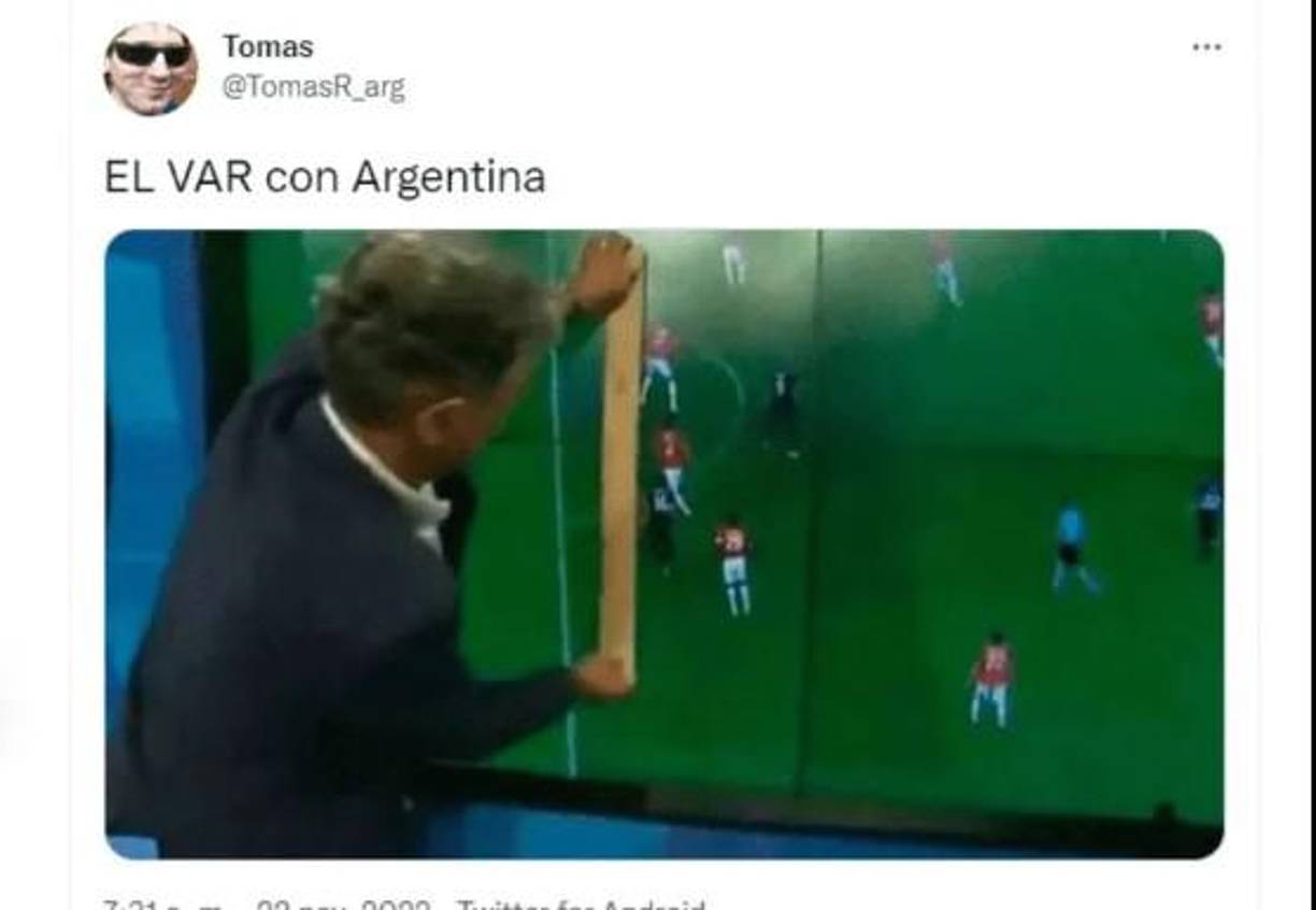 El Var protagoniza los memes del Argentina-Arabia ¡Volvieron los pechos fríos en la Albiceleste!