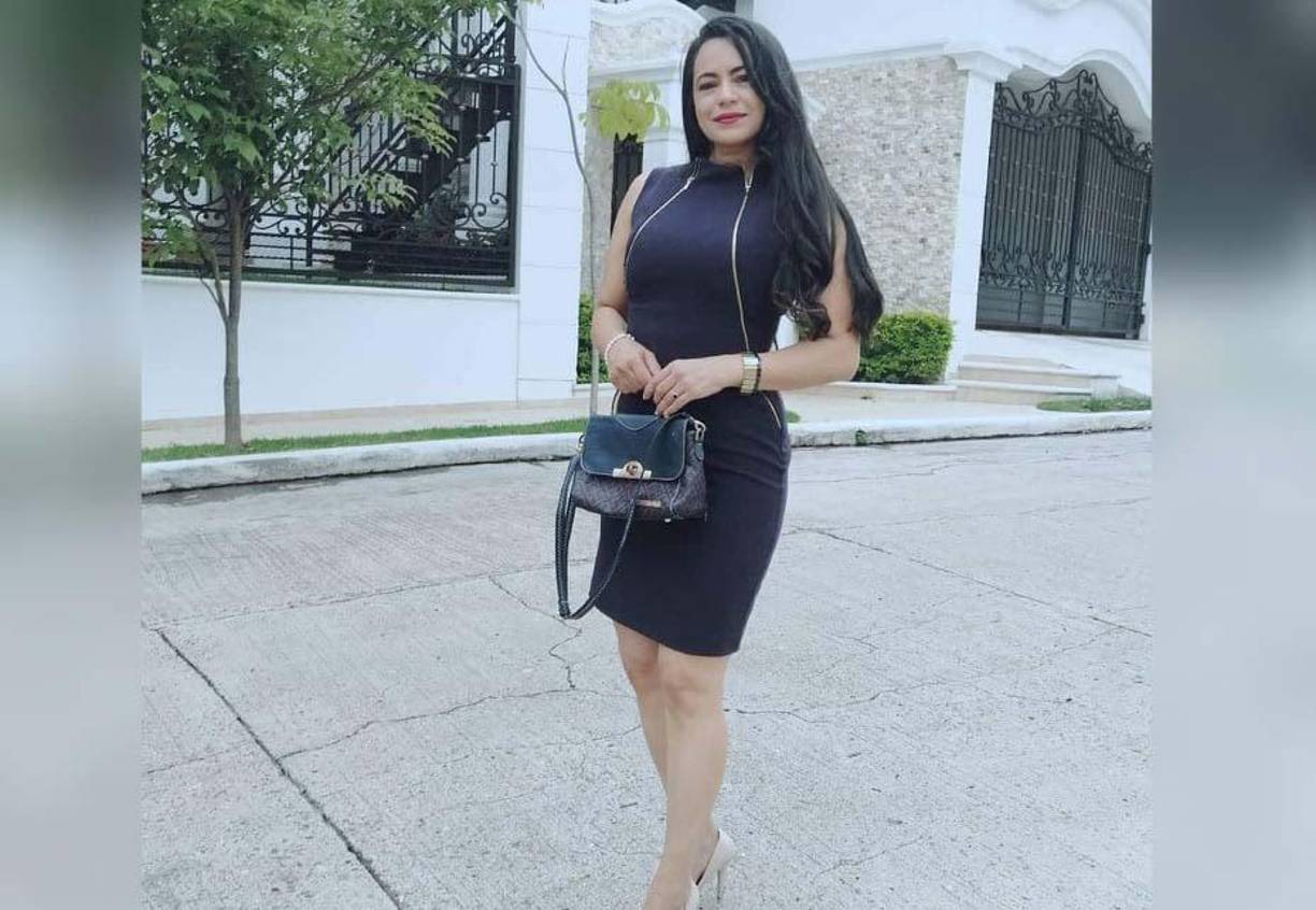 Kenia Torres: Experimentada periodista deportiva de Honduras que ha laborado diversos medios de comunicación.