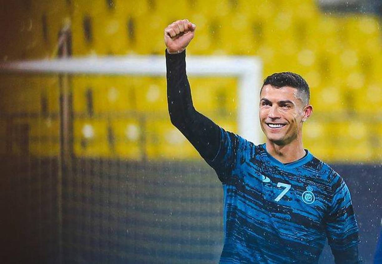 Cristiano Ronaldo ha descartado categóricamente volver al fútbol europeo, que en su opinión “ha perdido mucha calidad”, y asegura que prefiere jugar en Arabia Saudí, que seguirá recibiendo más jugadores de primer nivel porque “Cristiano abrió la caja de Pandora”.