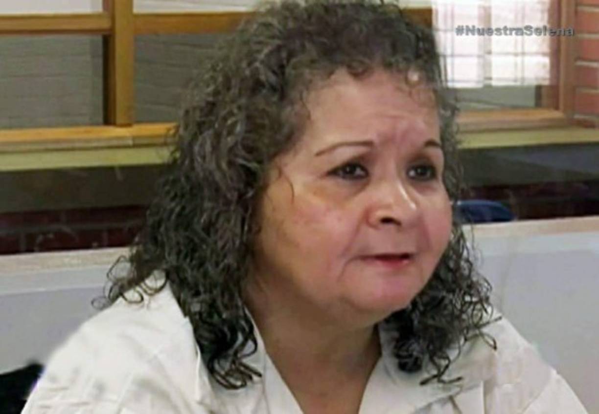 Ente las causas por las que Saldívar demanda están: “dolor, sufrimiento, lesiones físicas y estrés emocional”, ya que sufrió una caída que, según su testimonio, podría haberse evitado.