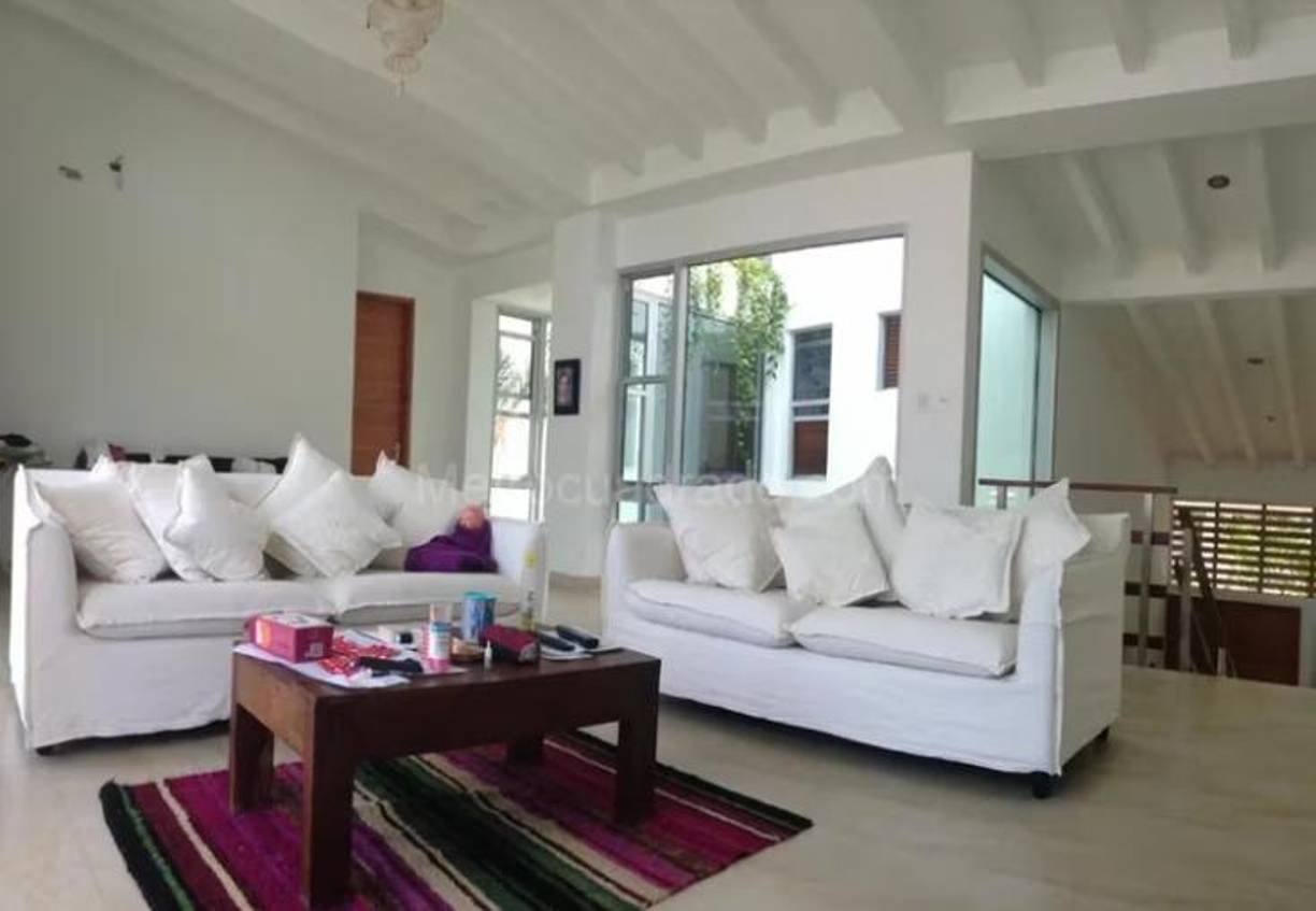 Los lujos del hijo de Petro acusado de recibir dinero de un narcotraficante