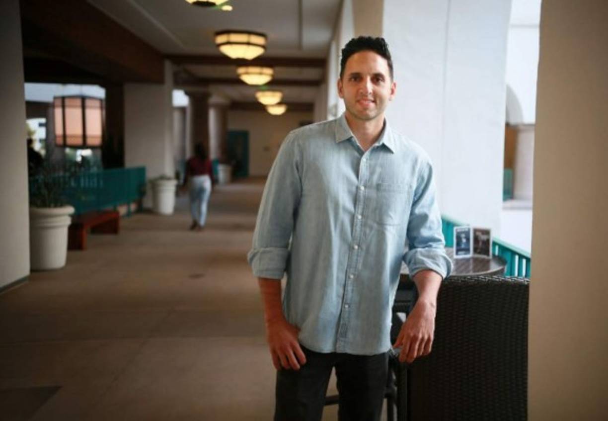 Omar Qudrat, de 37 años e hijo de inmigrantes afganos, sería el primer republicano musulmán en llegar al Congreso.