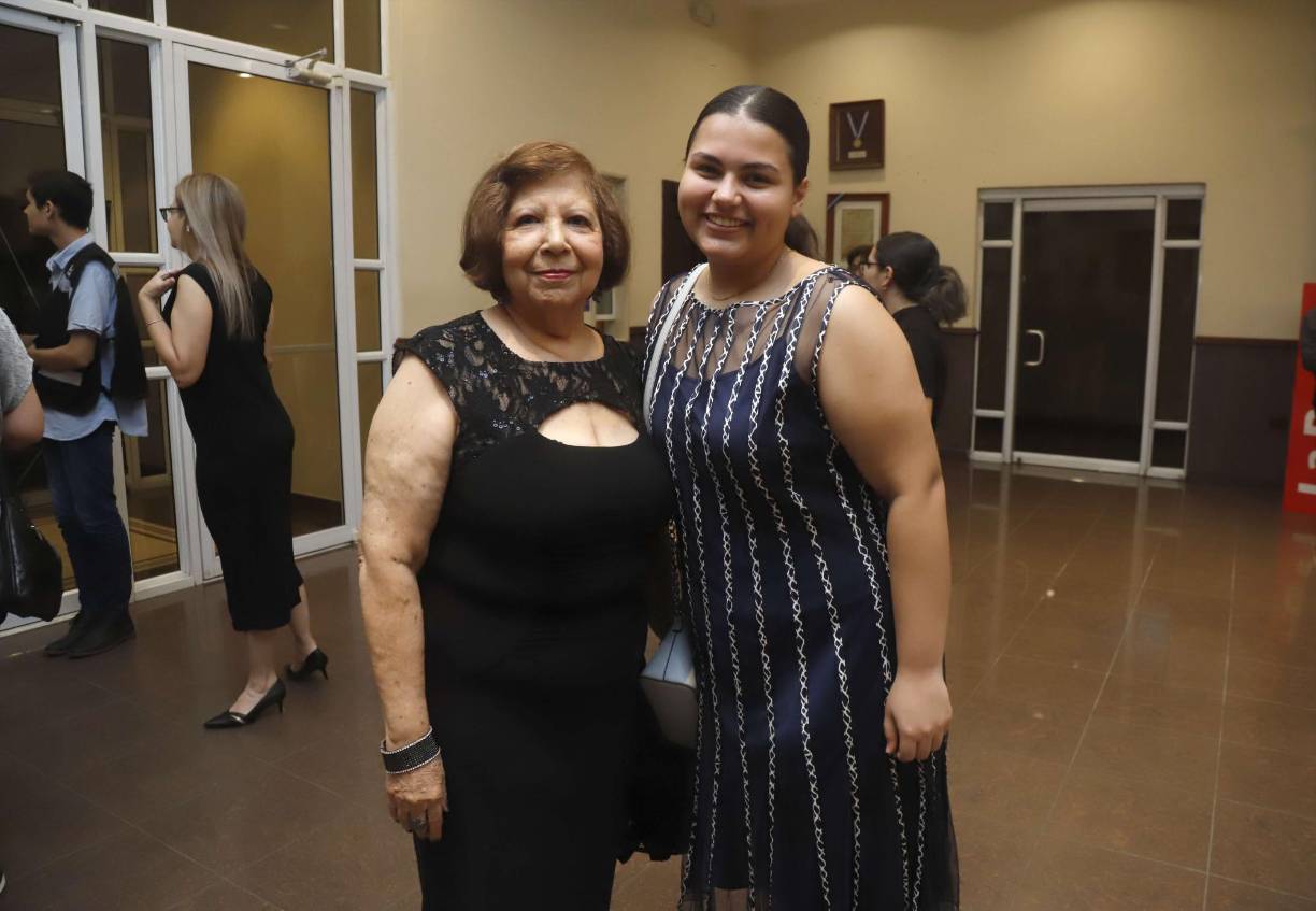 Amelia Echeverri e Isabel Molina