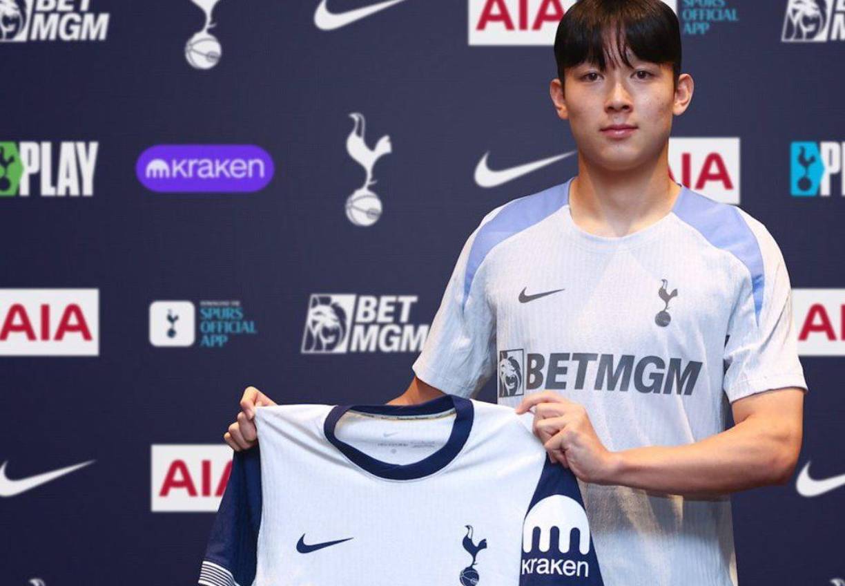 El Tottenham ha fichado al extremo surcoreano Yang Min-Hyeok por 4.000.000 €. Firma hasta junio de 2030 y llegará al club el 1 de enero de 2025.