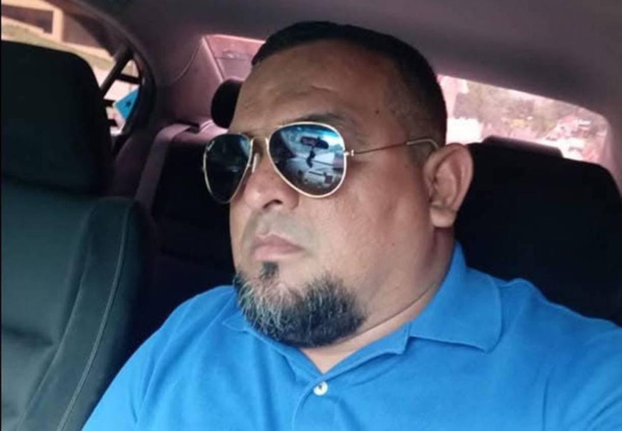 Delmer Reinerio Castro Menjívar, de 41 años, fue asesinado a disparos la noche del martes en la casa de habitación del edil Arturo Castro. 