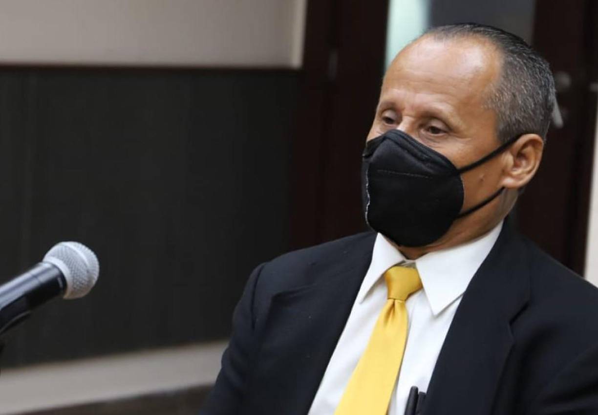 <b>13. Postulante Heriberto Baquedano Membreño, Abogado: </b>“Quitando los vicios arcaicos que hemos tenido, respetando el código de ética que como abogados tenemos”. manifestó. 