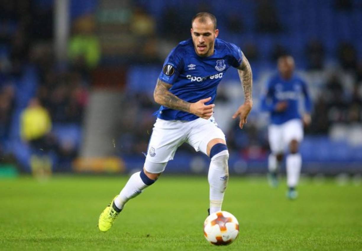El Sevilla ha vuelto a poner su mirada en Sandro Ramirez, el jugador del Everton, por quien ya ha mostrado interés en diversos momentos anteriormente