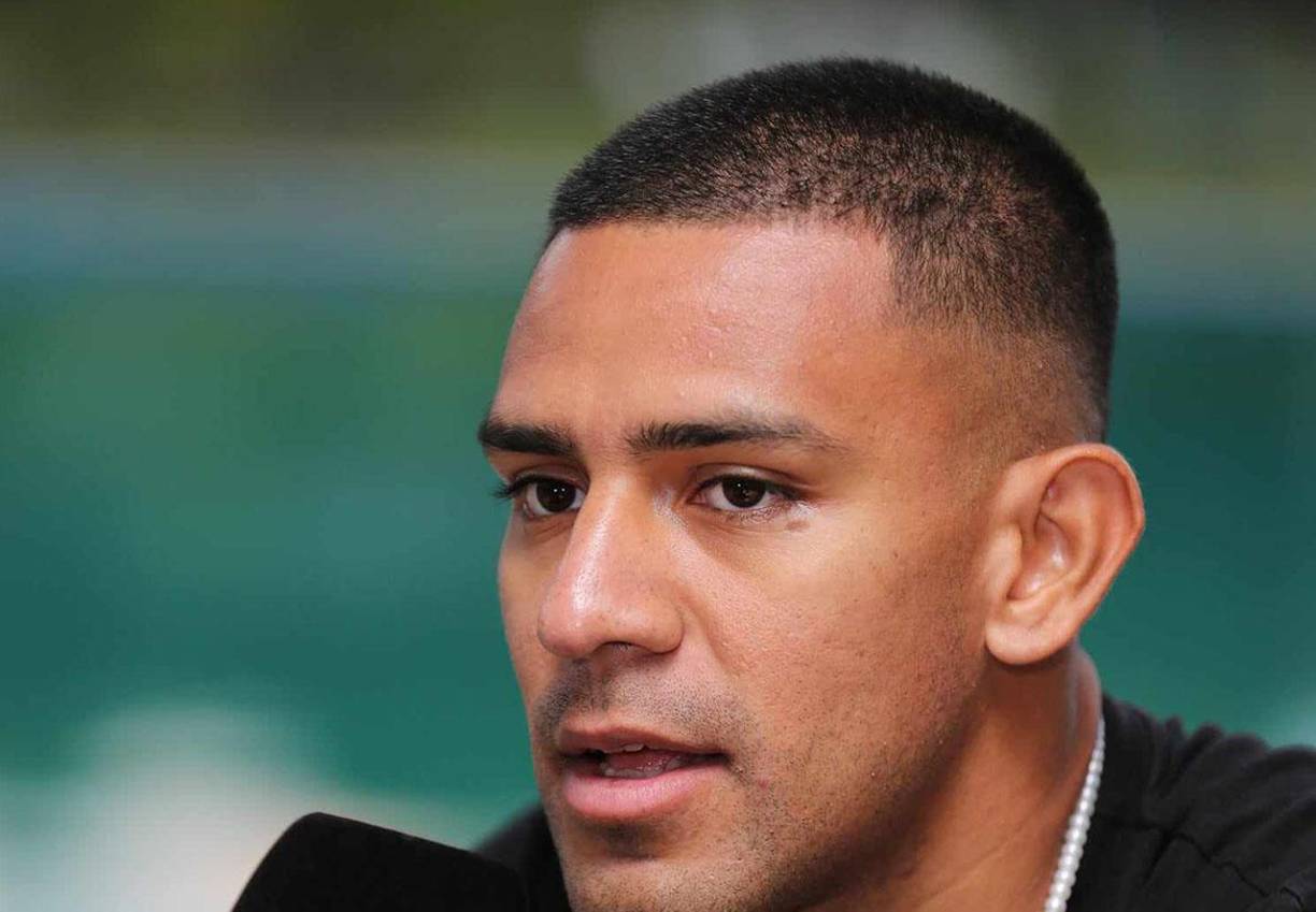 Alejandro Reyes: El volante zurdo del Génesis podría convertirse en nuevo legionario ya que el Sporting San José de Costa Rica lanzó una oferta por sus servicios. 