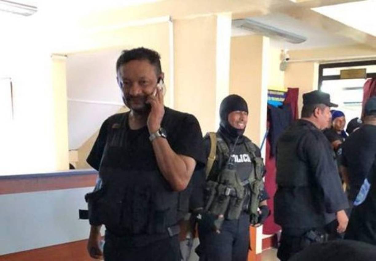 Según el diario, la sangrienta operación en Masaya fue para sacar de esa ciudad al subdirector de la Policía Nacional, comisionado general Ramón Avellán, quien permanecía retenido desde hace más de dos semanas en el comando policial.