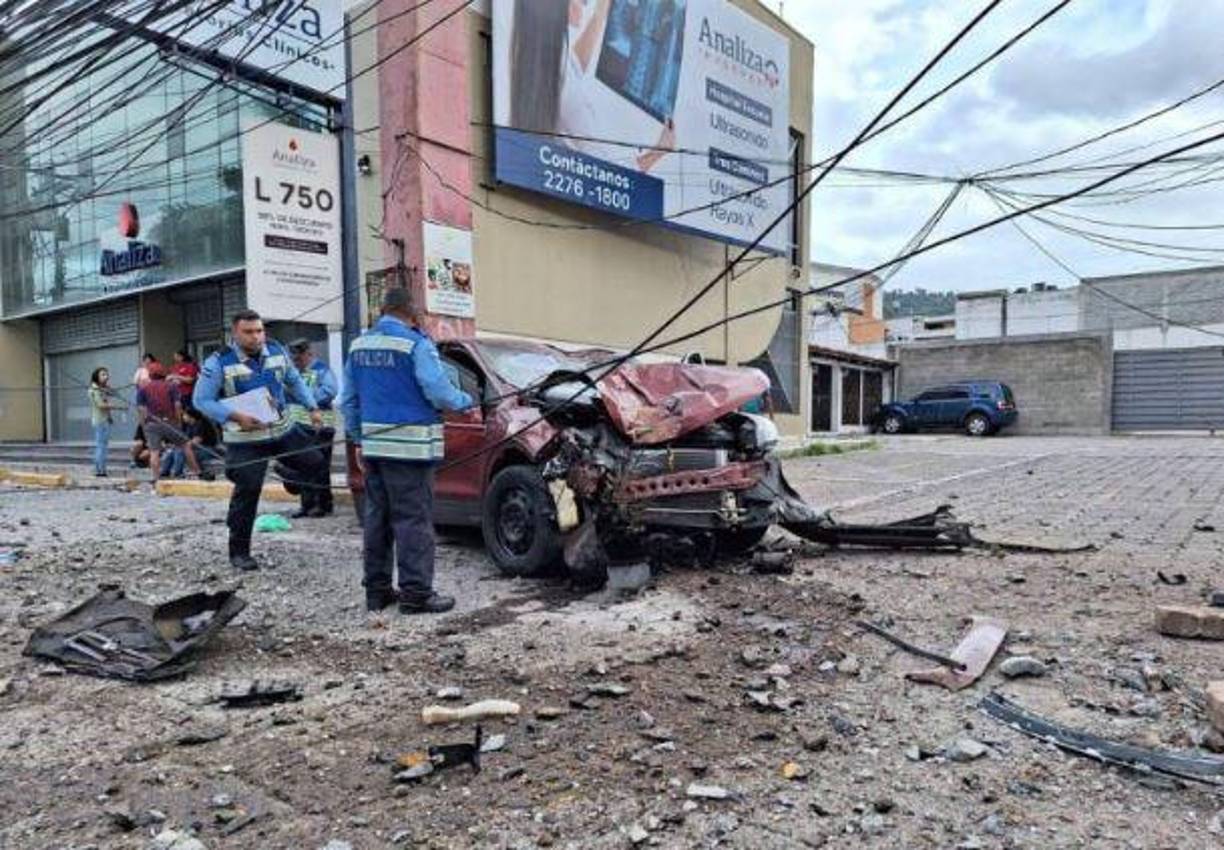 La Empresa Nacional de Energía Eléctrica (Enee) registró 110 postes dañados por accidentes vehiculares durante 2023 en todo el país. De este número, la mayoría de postes dañados en encontronazos están en Tegucigalpa, capital hondureña. 