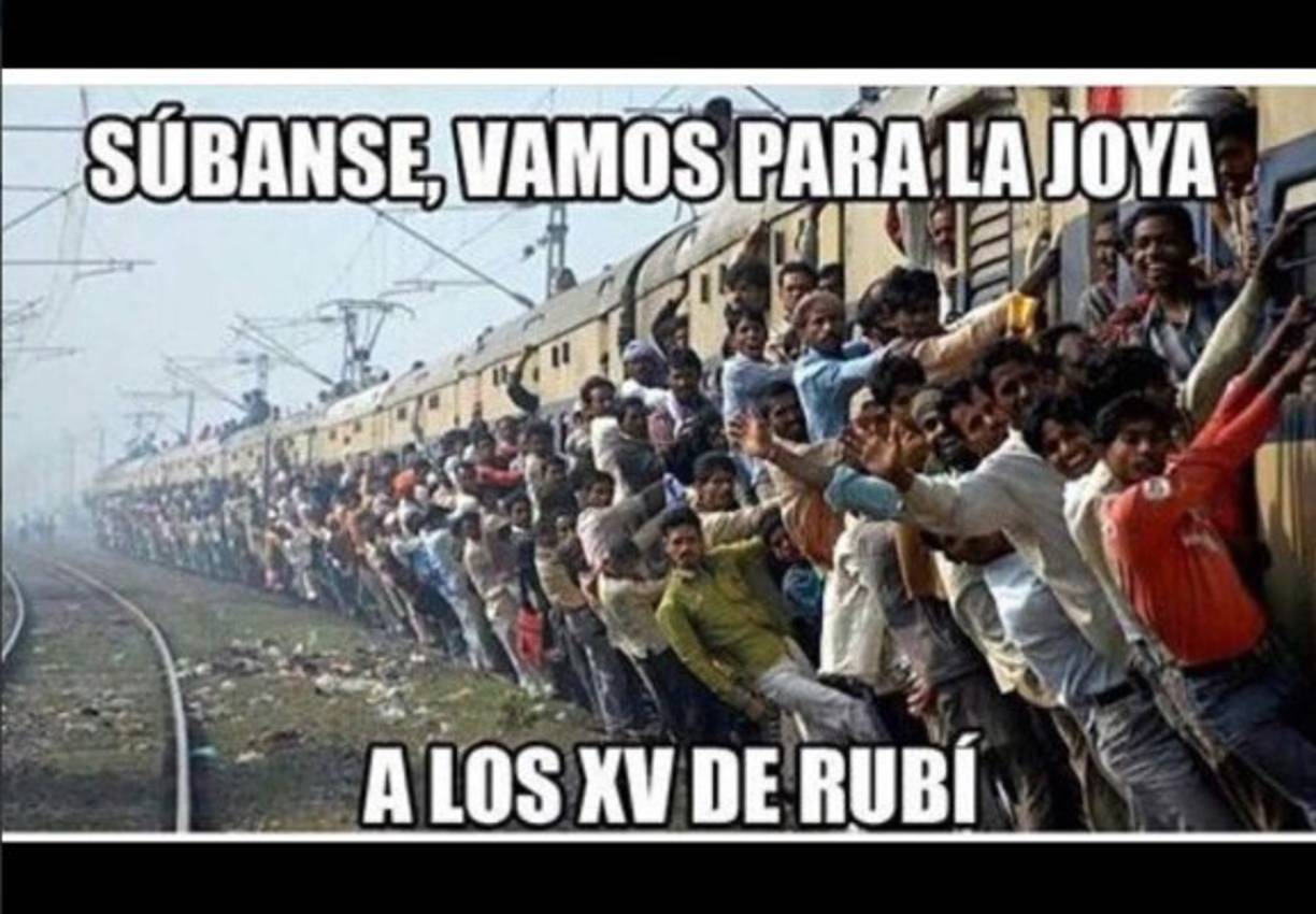 No importa cómo viajar con tal de llegar a la fiesta.