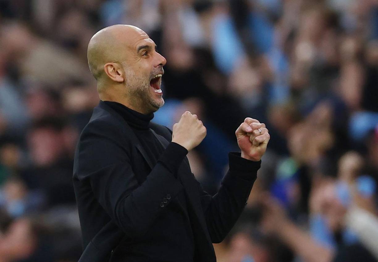 La euforia de Pep Guardiola celebrando el primer gol de Bernardo Silva.