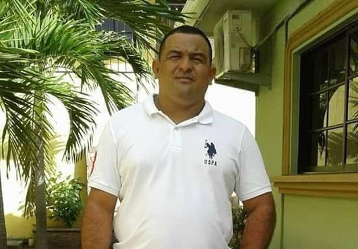 Lamentablemente, Reinerio Castro no resistió a las graves heridas de bala y falleció en el trayecto. 