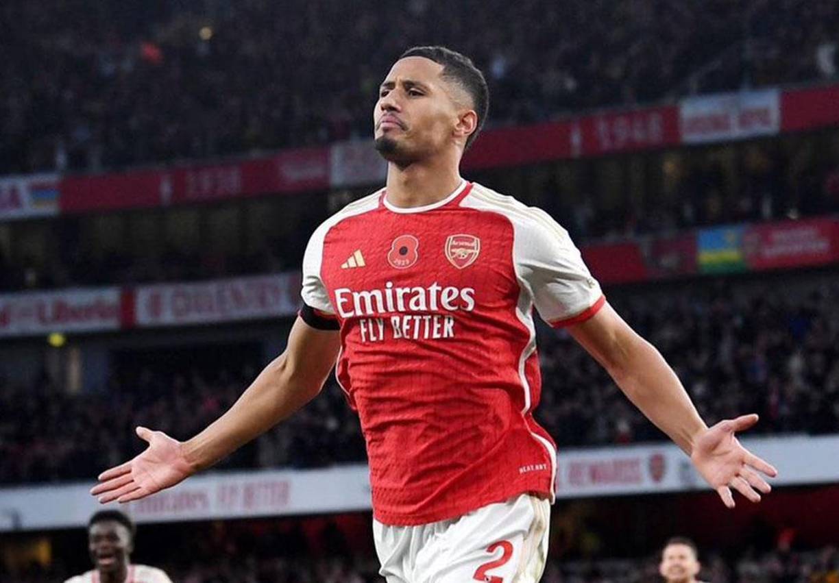 16 William Saliba: Defensor francés del Arsenal.