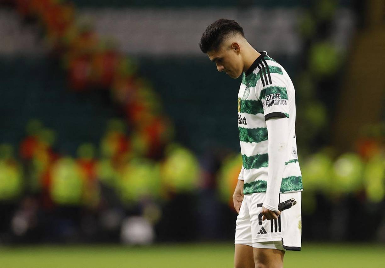 Luis Palma acabó cabizbajo al final del partido por la derrota del Celtic.