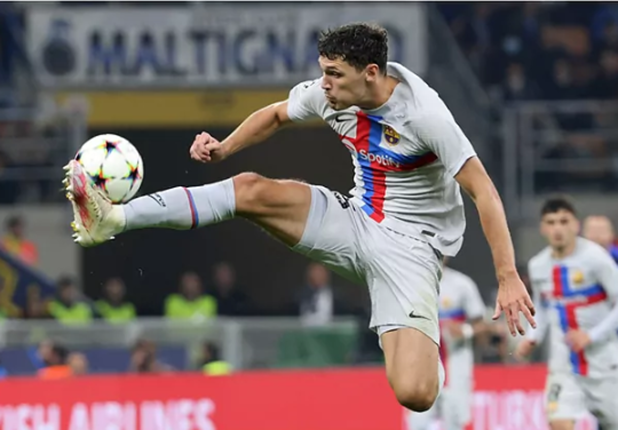 Otro de los que no entraron en la convocatoria para el duelo ante el Madrid fue Andreas Christensen.