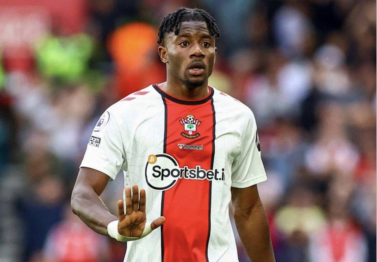 Mónaco llega a un acuerdo de 15 millones de euros con el Southampton para fichar a Mohammed Salisu. 