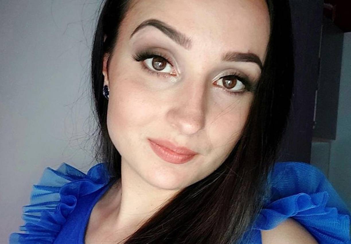 La chica de Hungría sorprendió en sus redes sociales al publicar que andaba en el Santiago Bernabéu junto a un exjugador hondureño. 