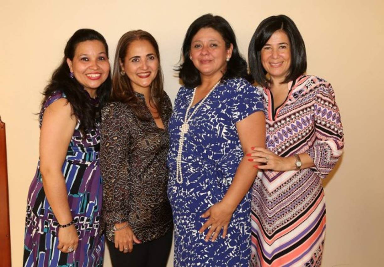 Claudia Mancía, Larissa Boadla, María Velásquez y Miriam Guzmán.