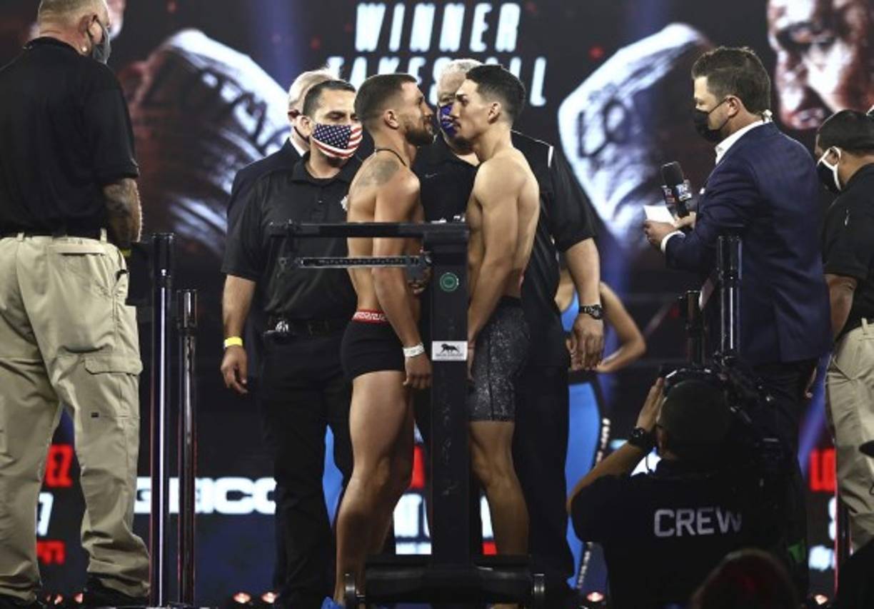 Así fue el cara a cara de Teófimo López y Vasyl Lomachenko. Foto Mikey Williams / Top Rank