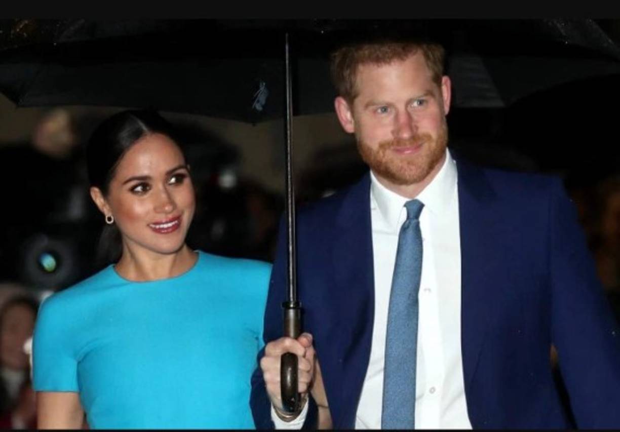 La pareja recién tuvo su primera acción caritativa en su nuevo hogar la semana pasada, cuando fueron voluntarios para entregar comida en las casas de personas que padecen enfermedades críticas y necesitan ayuda en estos momentos.