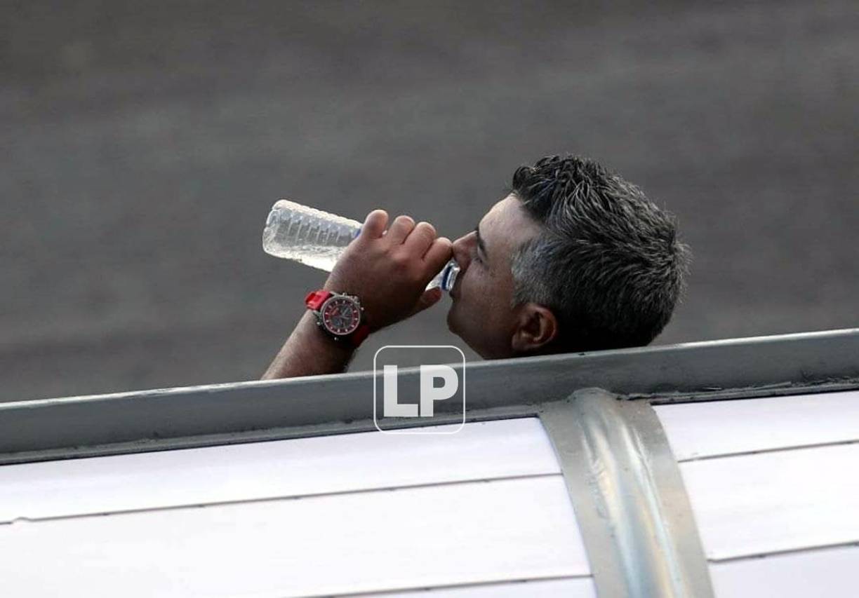 Diego Vázquez dirigió su partido 350 como entrenador de Motagua: Obtuvo 180 triunfos, 96 empates y 74 derrotas, conquistando un total de cinco títulos y una Supercopa.