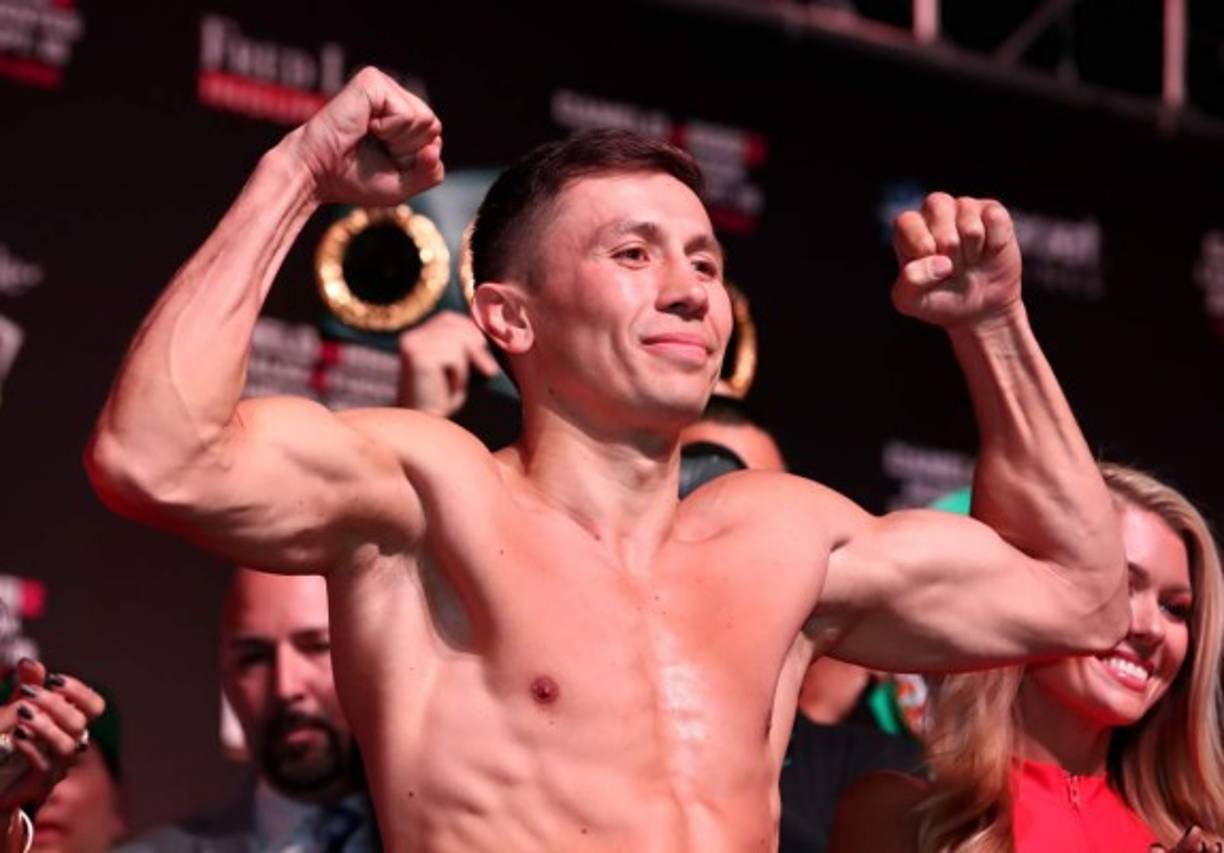 A Golovkin se le preguntó qué pensaba del 'Canelo' Álvarez y del combate a solo una horas de que se celebre, dijo: 'Lo veo como un payaso'.