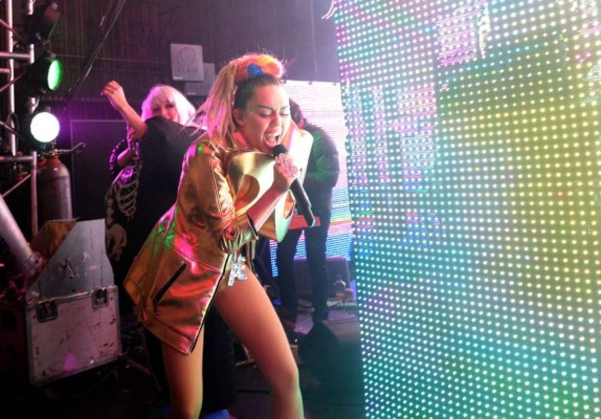 Aunque Miley Cyrus ha acaparado tantos titulares por su música como por su vestuario provocativo en los últimos años.