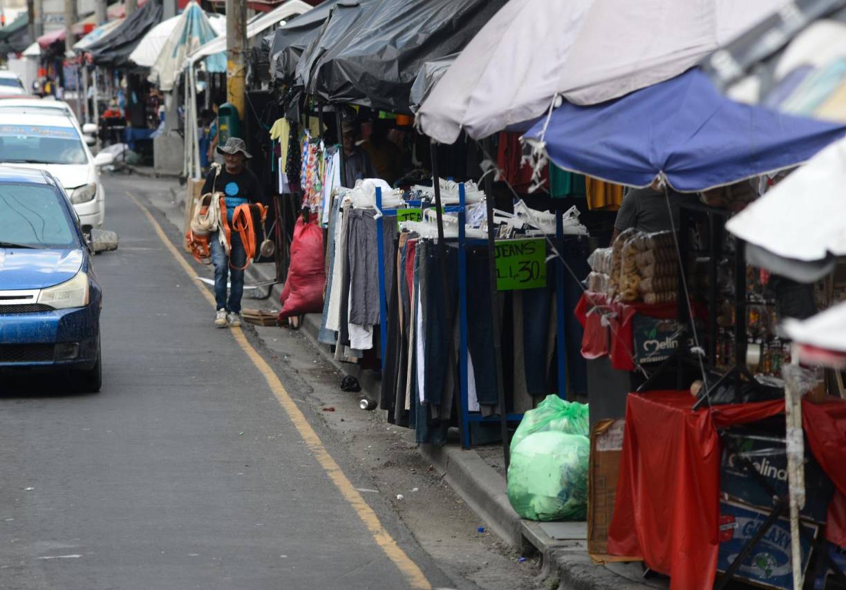 Las imágenes del caos y el desorden en el centro de San Pedro Sula
