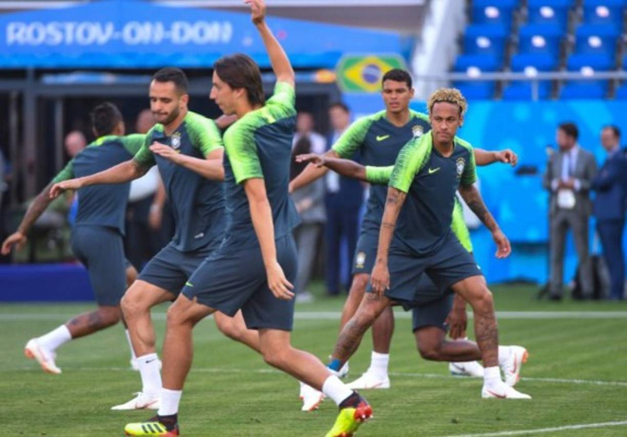 El jugador brasileño había estado lesionado, pero llegará en buena condición física.