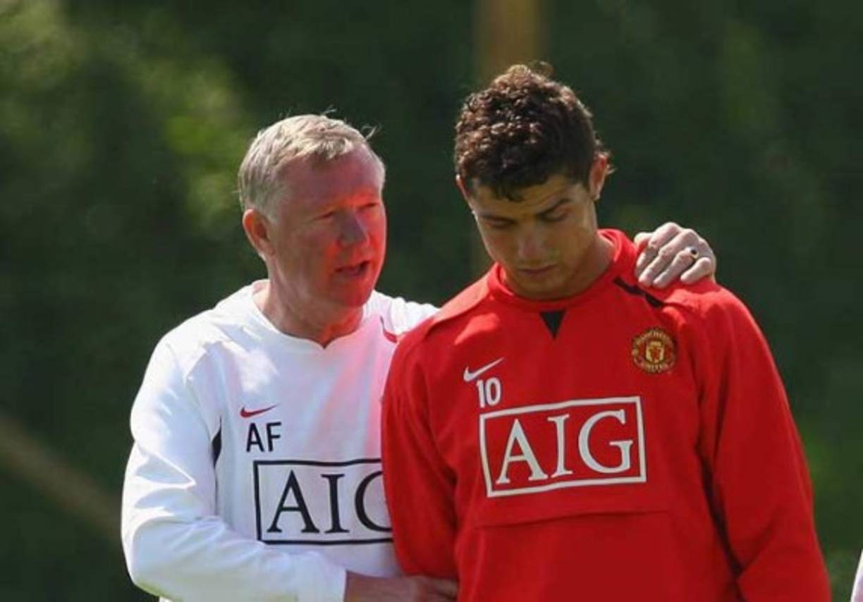 Cristiano Ronaldo vivió una etapa en el Manchester United donde recibió muchas patadas sin ser sancionadas en el entrenamiento y con el fin de que pudiera pasar la pelota.