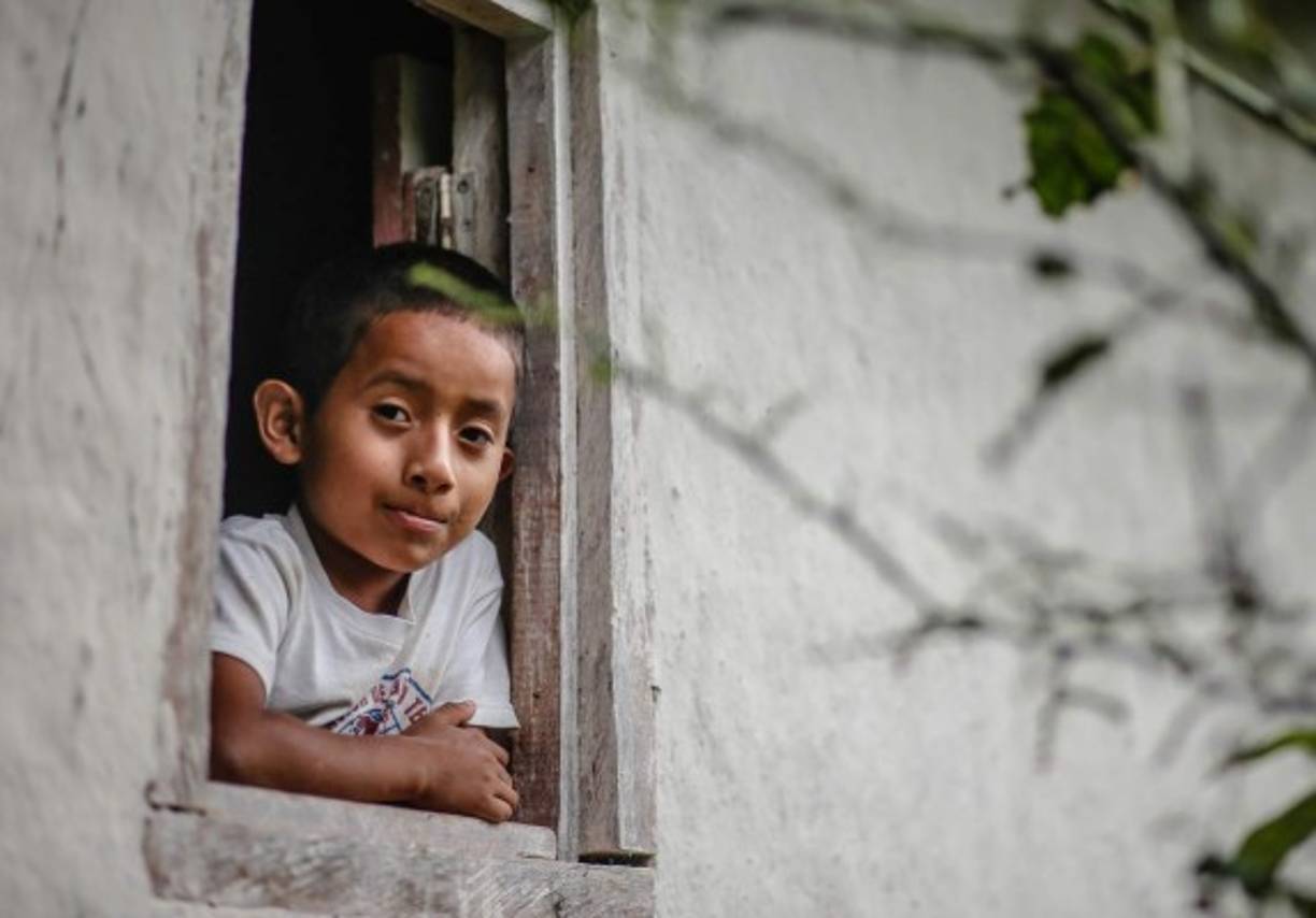 Cada tribu se compone de pocas casas. Cinco se hallan actualmente en la Montaña de la Flor, compuestas por 1,200 indígenas.