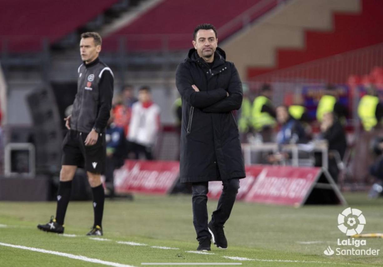 Pero, por otra parte, la decepción de Xavi fue notoria y pidió disculpas a la afición.