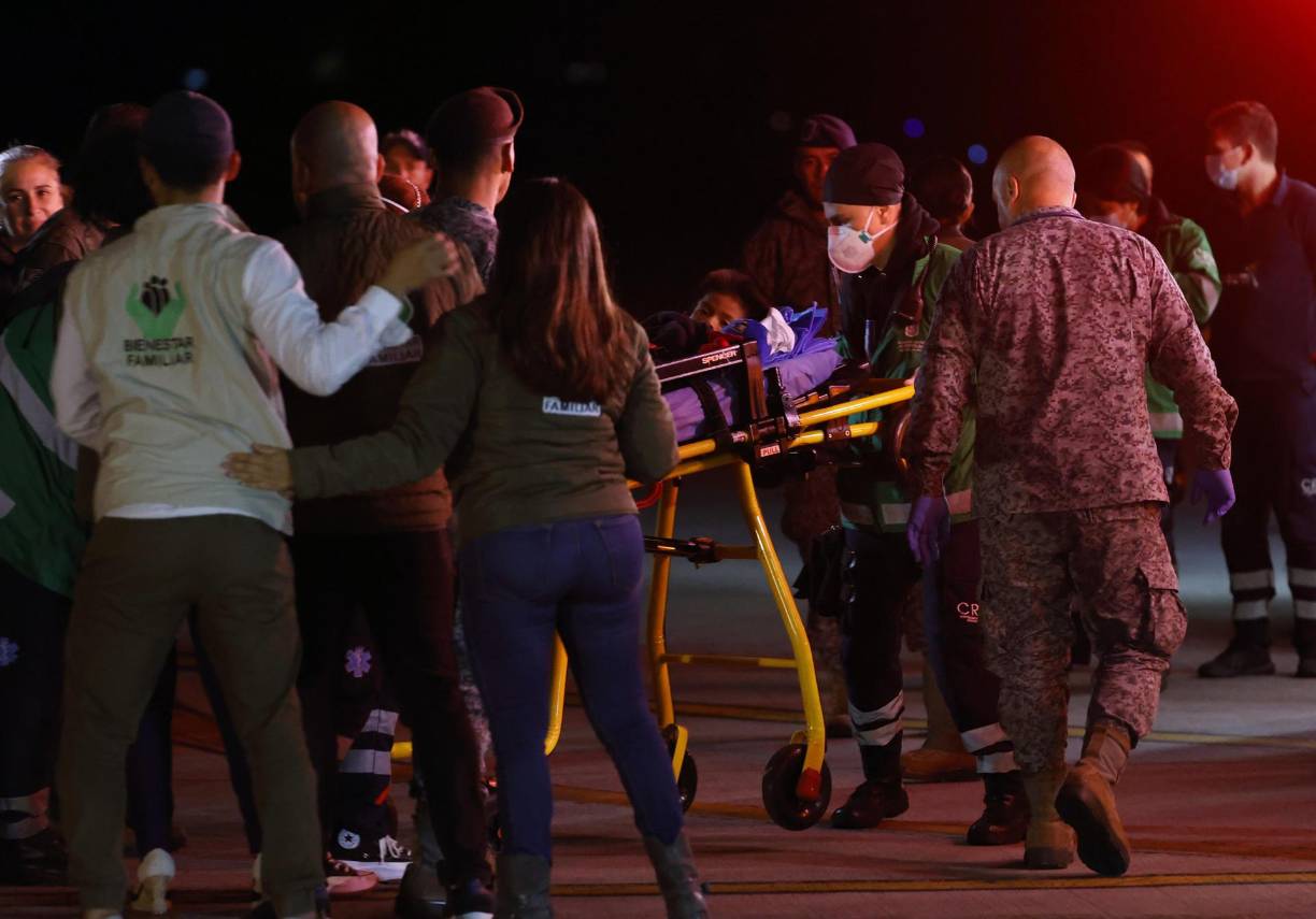 Detalló además que les están haciendo exámenes diagnósticos clínicos y de imágenes y tratamiento de recuperación nutricional y psicológico, y destacó que “han sido descartadas condiciones que pongan en riesgo” su vida. 