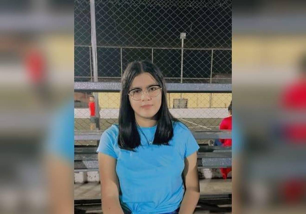 “Que en paz descanse. Cómo olvidar tan lindos recuerdos en el colegio y cuando viajábamos en el bus”, escribió Darwin Enamorado, amigo de Alexa. 