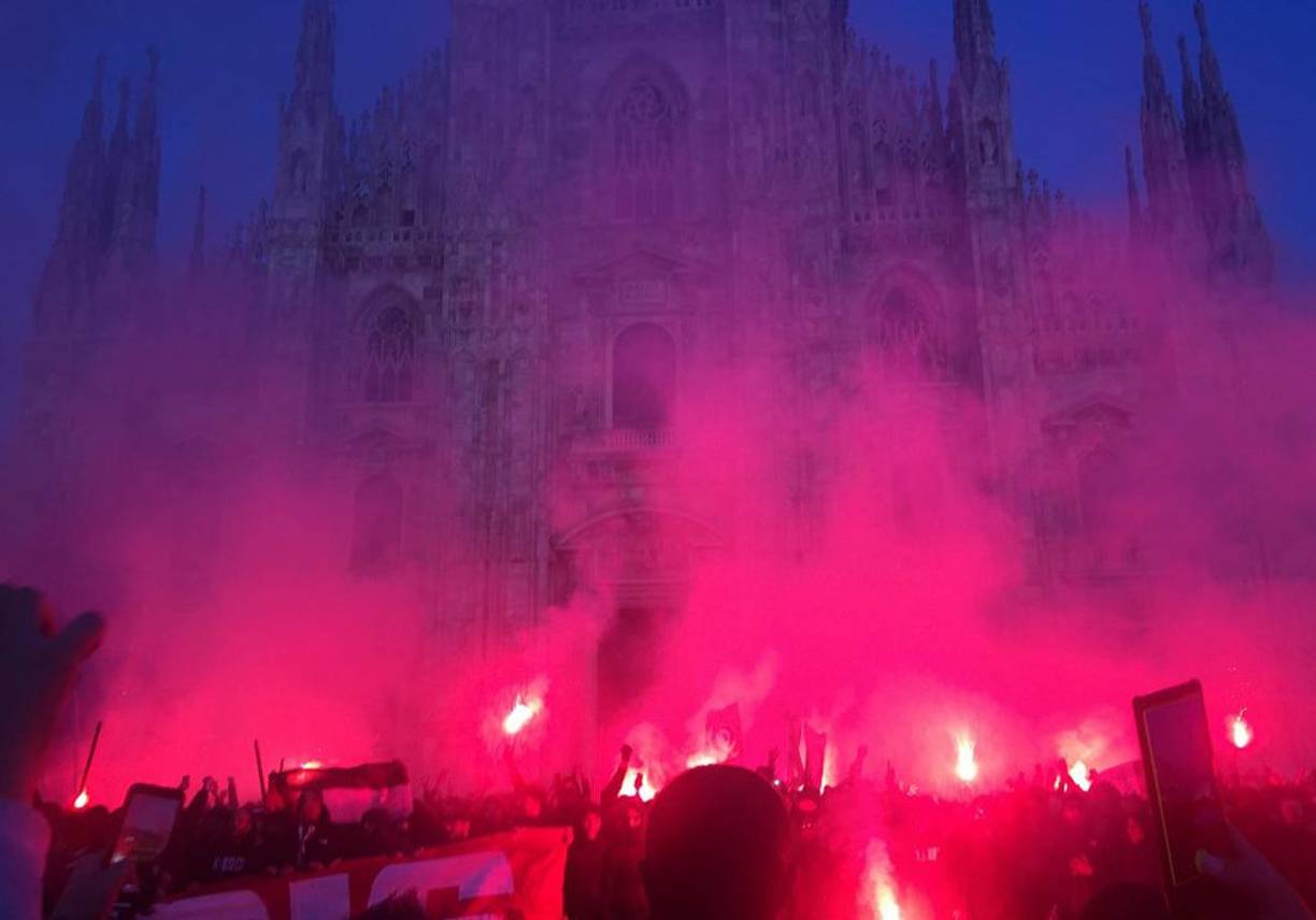 El diario Il Corriere della Sera precisó que se trata de un hombre de 34 años y que su vida no está en peligro.