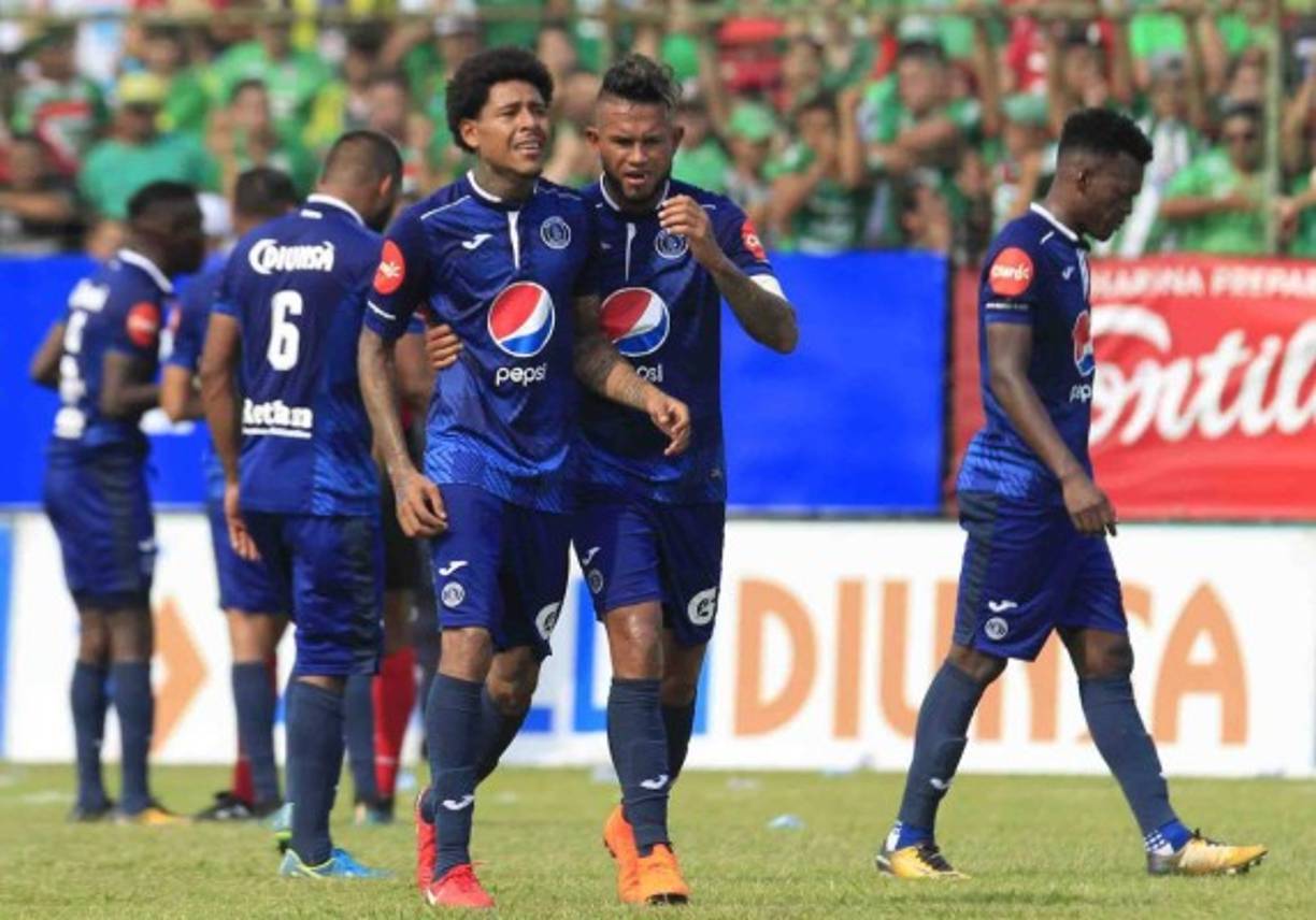 Henry Figueroa salió llorando tras salir expulsado.