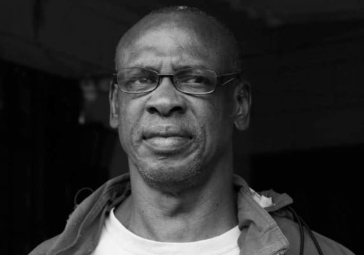 Robert Bailey ascendió con el equipo Victoria de la Liga Nacional. Además de haber sido convocado para el Mundial de España 82.